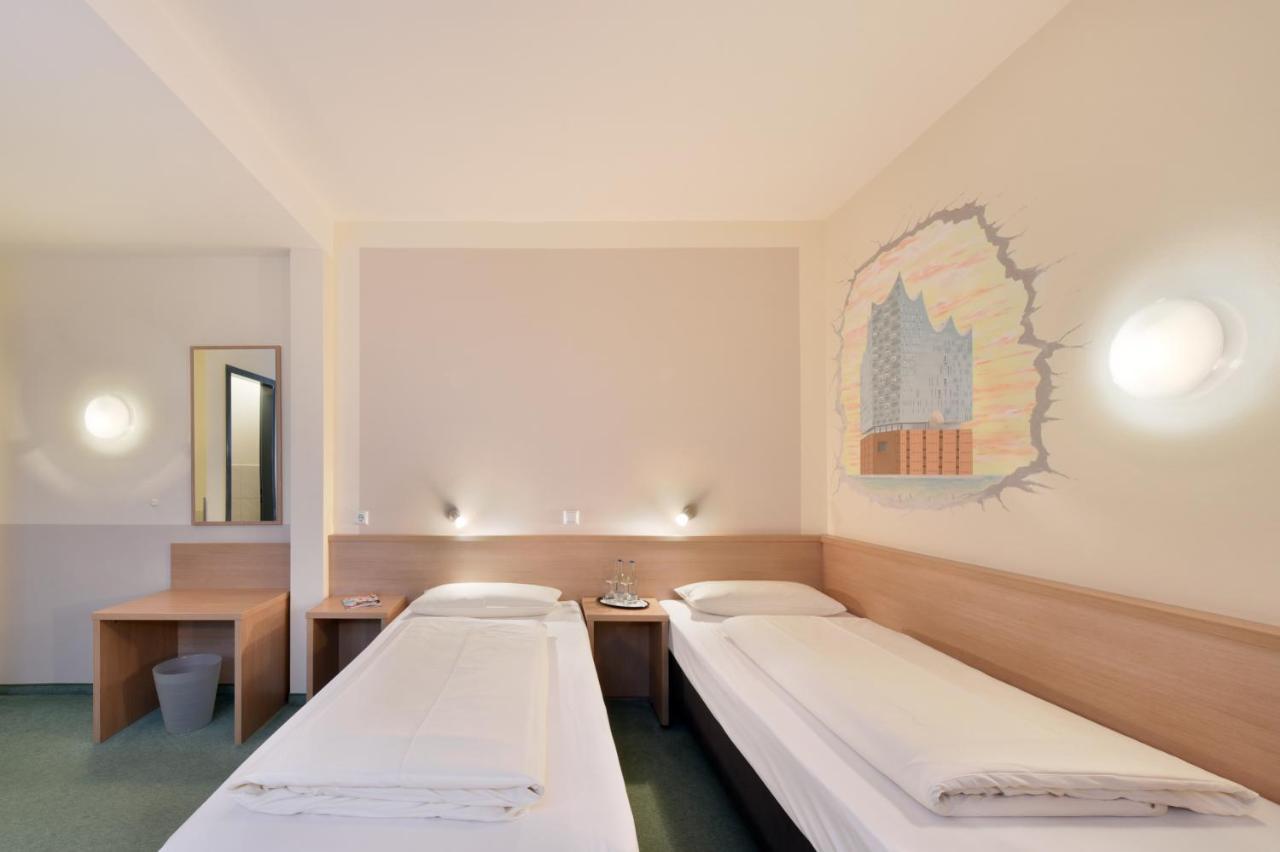 Meinhotel Hamburg Exterior foto